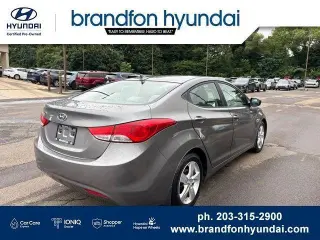 Hyundai ELANTRA 2013 GLS 4dr Sedan 6M