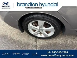 Hyundai ELANTRA 2013 GLS 4dr Sedan 6M