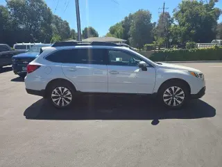Subaru Outback 2017 AWD 3.6R Limited 4dr Wagon