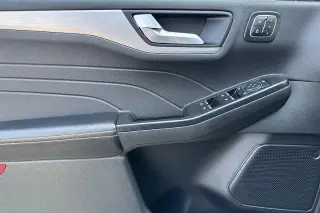 Ford Escape 2025 AWD Platinum 4dr SUV