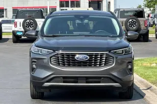 Ford Escape 2025 AWD Platinum 4dr SUV