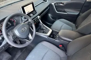 Toyota RAV4 2025 AWD XLE 4dr SUV