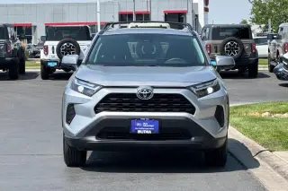 Toyota RAV4 2025 AWD XLE 4dr SUV