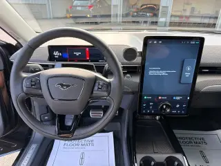 Ford Mustang Mach-E 2023 AWD Premium 4dr SUV