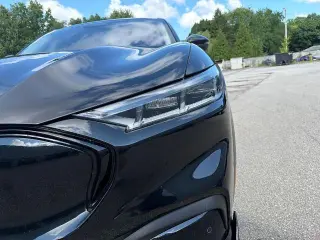 Ford Mustang Mach-E 2023 AWD Premium 4dr SUV
