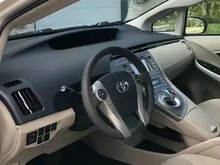 Prius 2012