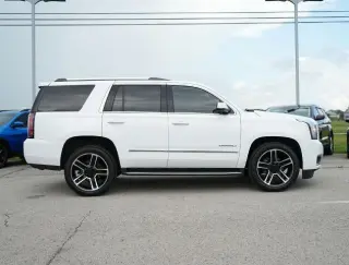 GMC Yukon 2019 4x2 Denali 4p SUV