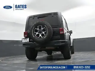 Jeep Wrangler Unlimited 2013 4x4 Rubicon SUV 4p.