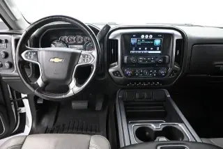 Chevrolet Silverado 3500HD 2015 4x4 LTZ 4p Cabina de Tripulação SRW