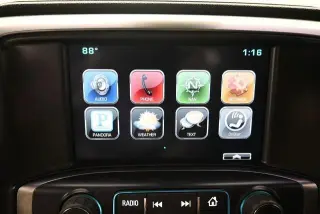 Chevrolet Silverado 3500HD 2015 4x4 LTZ 4p Cabina de Tripulação SRW