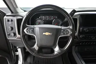 Chevrolet Silverado 3500HD 2015 4x4 LTZ 4p Cabina de Tripulação SRW