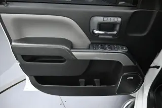 Chevrolet Silverado 3500HD 2015 4x4 LTZ 4p Cabina de Tripulação SRW