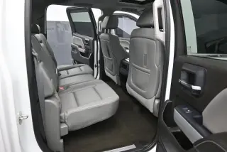 Chevrolet Silverado 3500HD 2015 4x4 LTZ 4p Cabina de Tripulação SRW