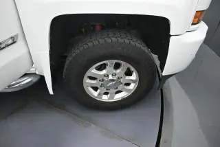 Chevrolet Silverado 3500HD 2015 4x4 LTZ 4p Cabina de Tripulação SRW
