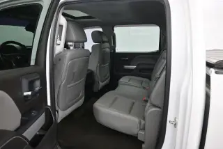 Chevrolet Silverado 3500HD 2015 4x4 LTZ 4p Cabina de Tripulação SRW