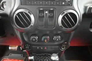 Jeep Wrangler 2015 4x4 Sport 2p SUV