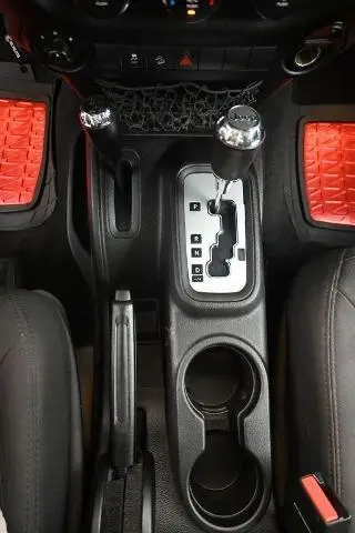 Jeep Wrangler 2015 4x4 Sport 2p SUV