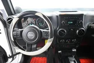 Jeep Wrangler 2015 4x4 Sport 2p SUV