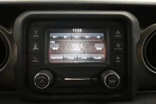 Jeep Wrangler Unlimited 2018 4x4 Deportivo 4 puertas SUV (lanzamiento de mitad de año)