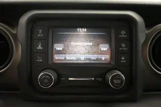 Jeep Wrangler Unlimited 2018 4x4 Deportivo 4 puertas SUV (lanzamiento de mitad de año)