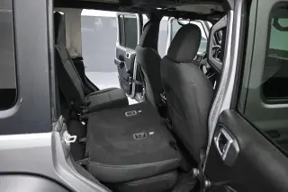 Jeep Wrangler Unlimited 2018 4x4 Deportivo 4 puertas SUV (lanzamiento de mitad de año)