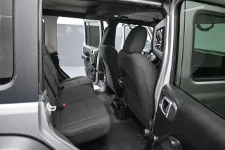 Jeep Wrangler Unlimited 2018 4x4 Deportivo 4 puertas SUV (lanzamiento de mitad de año)