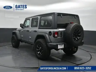 Jeep Wrangler Unlimited 2018 4x4 Deportivo 4 puertas SUV (lanzamiento de mitad de año)