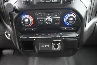 Chevrolet Silverado 1500 2019 4x4 LT 4p. Cabina Extendida 5.8 ft. SB