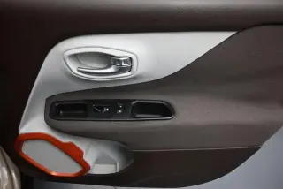 Jeep Renegade 2015 Latitude 4 puertas SUV