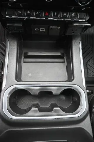 Chevrolet Silverado 1500 2021 4x4 LT Trail Boss 4 puertas Cabina de tripulación 5,8 pies SB