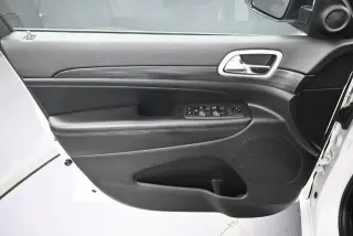 Jeep Grand Cherokee 2020 4x4 Laredo SUV 4p.