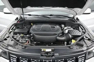 Jeep Grand Cherokee 2020 4x4 Laredo SUV 4p.