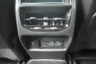Jeep Grand Cherokee 2025 4x4 Laredo SUV de 4 puertas