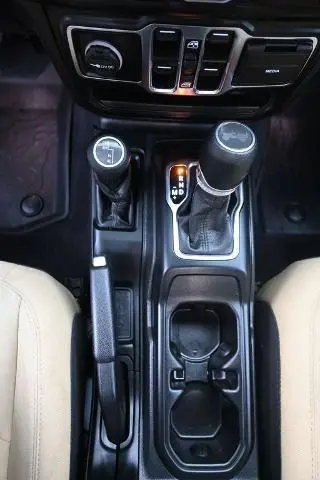 Jeep Wrangler Unlimited 2022 4x4 Sport 4p SUV