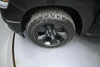Ram 1500 2019 4x4 Big Horn 4p Camioneta Cabina Completa 5.6 pies ST