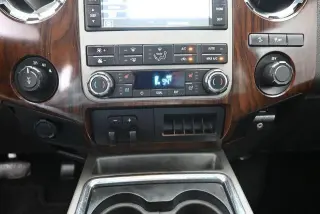 Ford F-250 Super Duty 2012 4x4 Lariat 4 puertas Cabina Doble 6.8 pies SB Pickup