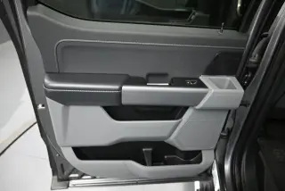 Ford F-150 2021 4x4 XLT Cabina SuperCrew 4 puertas batea de 5.5 pies