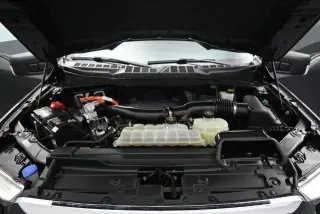 Ford F-150 2021 4x4 XLT Cabina SuperCrew 4 puertas batea de 5.5 pies