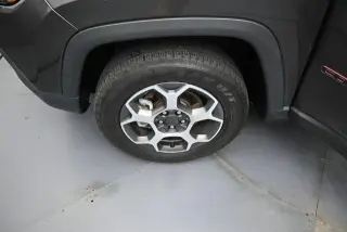 Jeep Compass 2022 4x4 Trailhawk SUV de 4 puertas