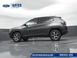 Jeep Compass 2022 4x4 Trailhawk SUV de 4 puertas