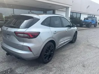 Ford Escape 2024 AWD ST-Line Elite 4dr SUV