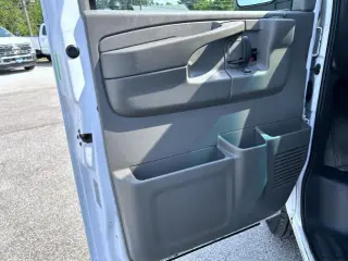 Chevrolet Express 2006 LS 3500 3dr Passenger Van