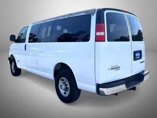 Chevrolet Express 2006 LS 3500 3dr Passenger Van