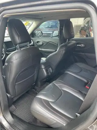 Jeep Cherokee 2016 4x4 Trailhawk 4dr SUV