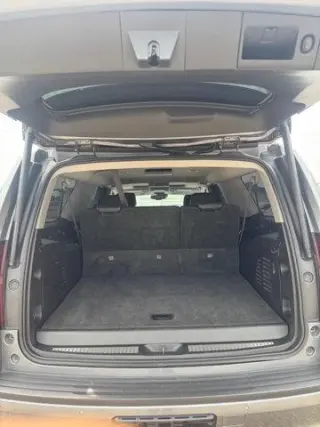 Chevrolet Suburban 2019 4x4 LT 4dr SUV