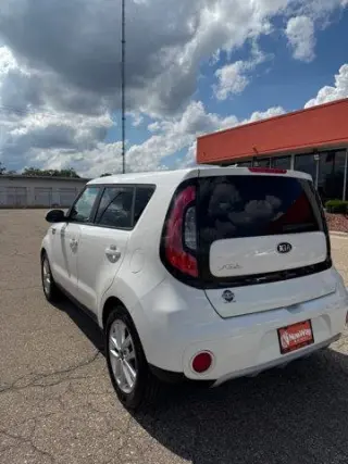 Kia Soul 2019 + 4dr Crossover