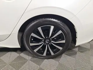 Honda Civic 2023 EX-L 4dr Hatchback w/o BSI