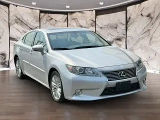 Lexus ES 350 2013 4dr Sedan