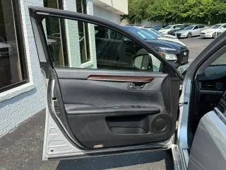 Lexus ES 350 2013 4dr Sedan
