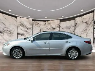 Lexus ES 350 2013 4dr Sedan